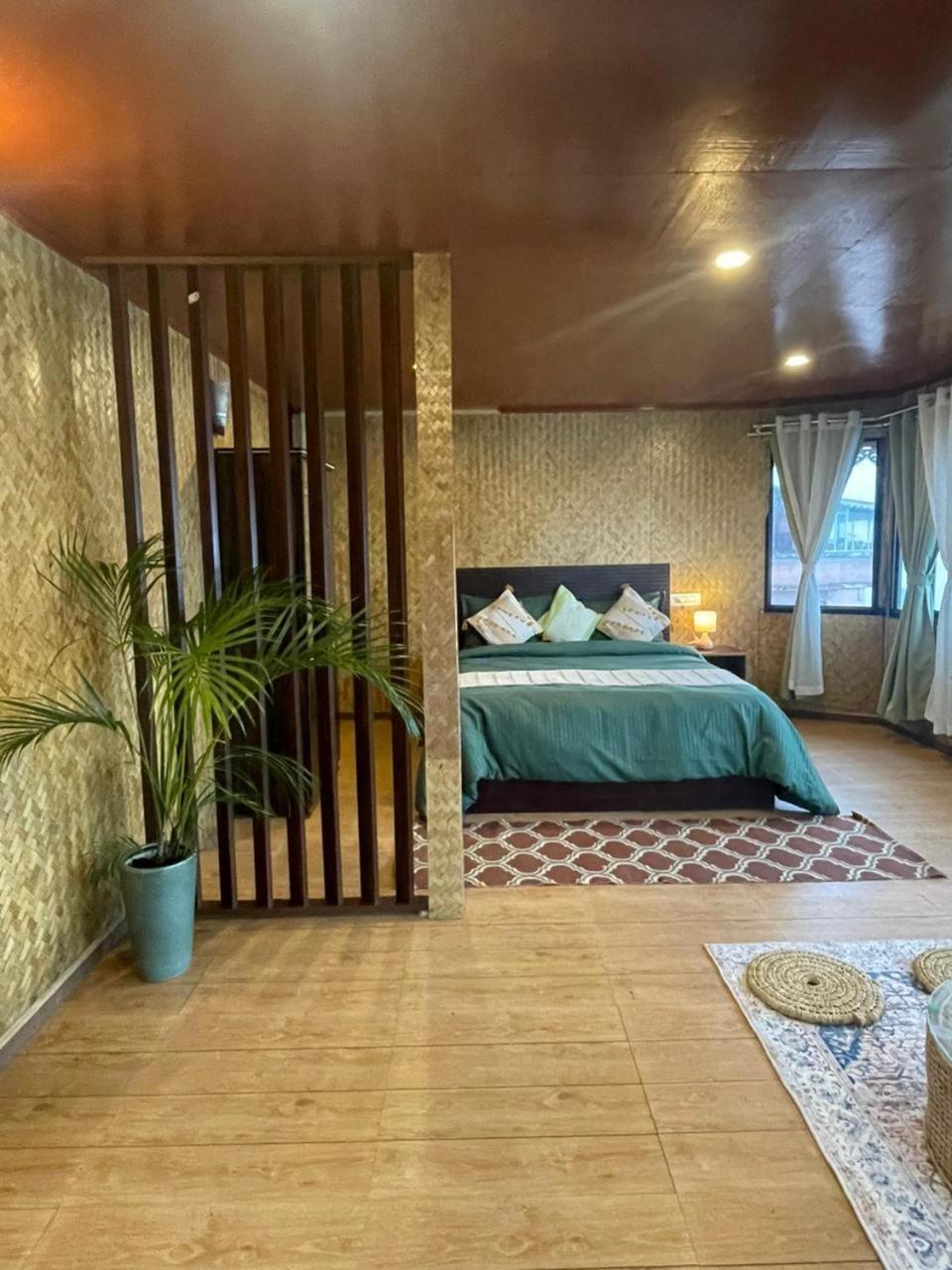 Monratino Himadrie -2 Mins Walk From Mall Road - All Rooms Have Kanchenjunga Mountain View Darjeeling  Exteriör bild