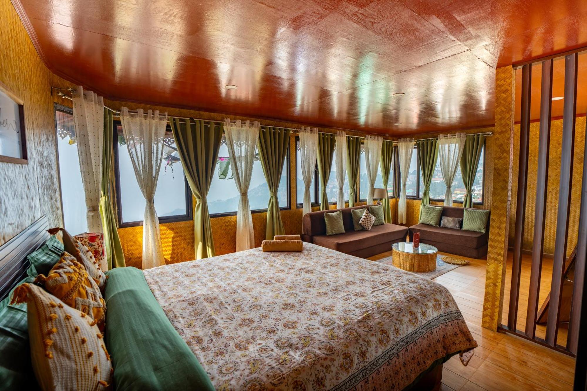 Monratino Himadrie -2 Mins Walk From Mall Road - All Rooms Have Kanchenjunga Mountain View Darjeeling  Exteriör bild