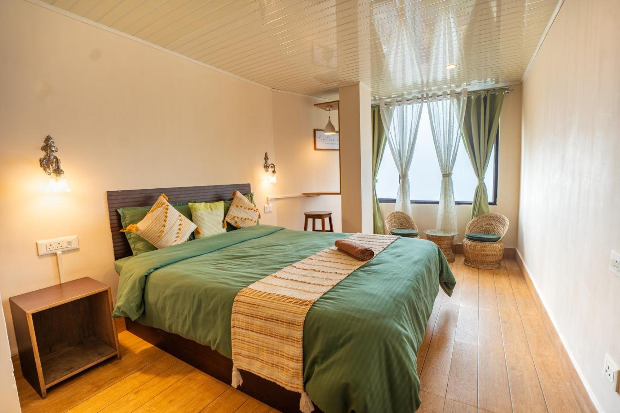 Monratino Himadrie -2 Mins Walk From Mall Road - All Rooms Have Kanchenjunga Mountain View Darjeeling  Exteriör bild