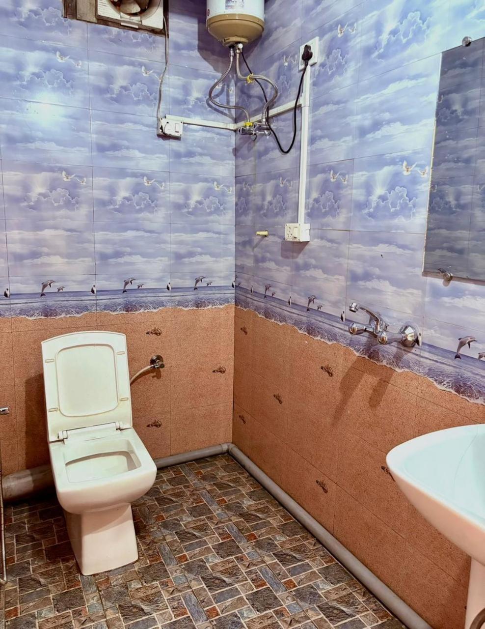 Monratino Himadrie -2 Mins Walk From Mall Road - All Rooms Have Kanchenjunga Mountain View Darjeeling  Exteriör bild